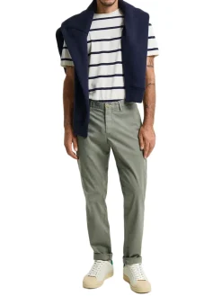 Gant | Slim Sunfaded Chinos><noscript><img width=